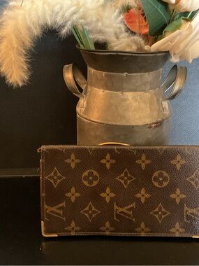 Louis Vuitton Monogram Continental Wallet in Brown and Gold